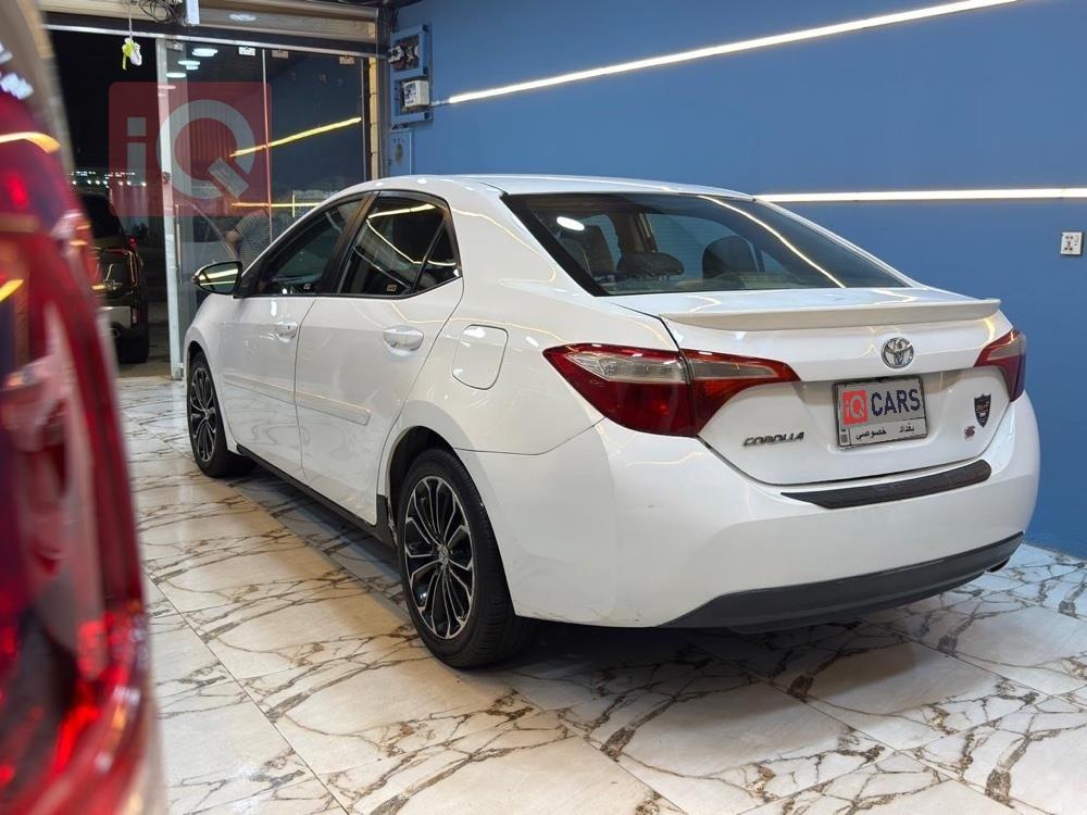 تويوتا كورولا